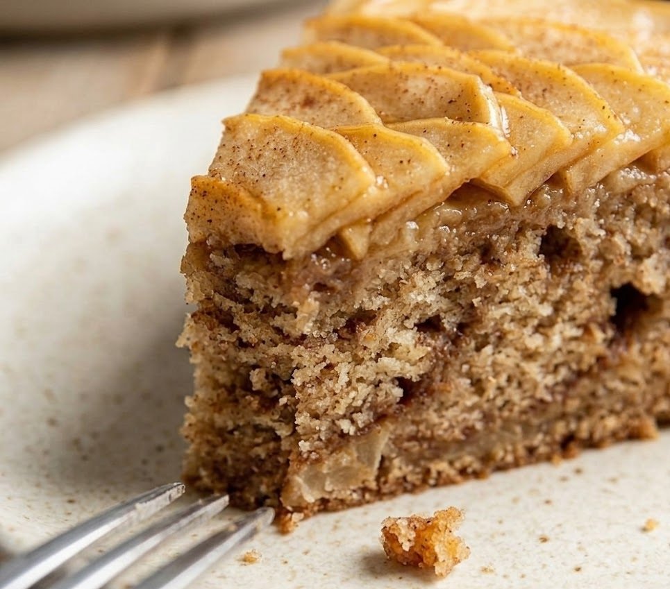 How to Make Mary Berry Apple and Cinnamon Cake