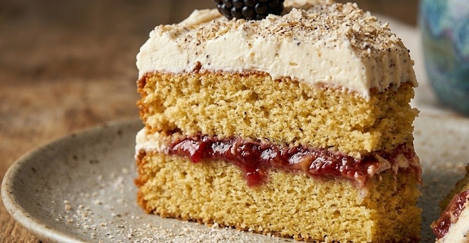 How to Make Mary Berry All-in-One Victoria Sponge